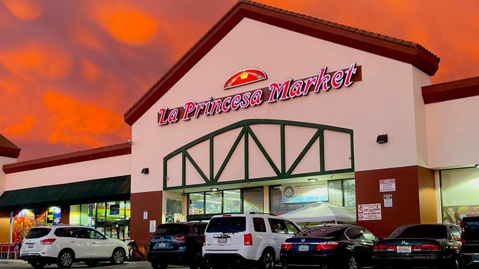 La Princesa Salinas Williams Store